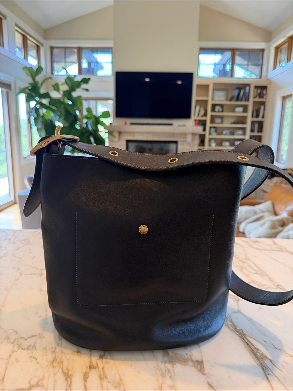 Coach Bleecker Bucket Bag 23 Black Leather Shoulder Bag